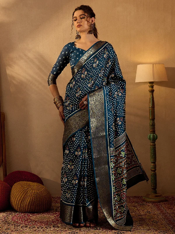 Women's Silk Blend Teal blue Printed Designer Saree With Blouse Piece Semi-Sheer Blouse Women's Silk Blend Teal blue Printed Designer Saree With Blouse Piece Semi-Sheer Blouse