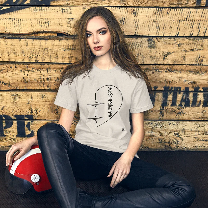 Right side of Best Friends T-Shirt-- Welt Pockets Slit Pockets
