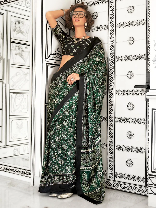Women's Crepe Green Printed Designer Saree With Blouse Piece Drape Neck Blouse