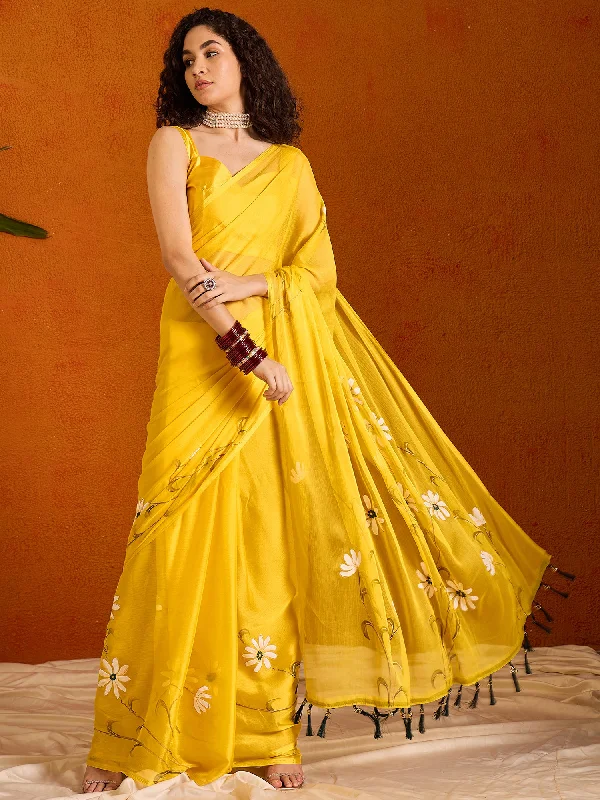 Women's Chiffon Yellow Printed Designer Saree With Blouse Piece Soft Knit Blouse