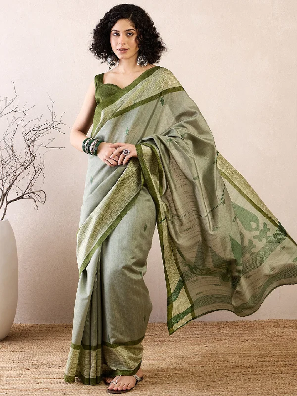 Women's Bhagalpuri Silk Green Printed Ready to Wear With Blouse Piece Sweetheart Neck Blouse Women's Bhagalpuri Silk Green Printed Ready to Wear With Blouse Piece Sweetheart Neck Blouse