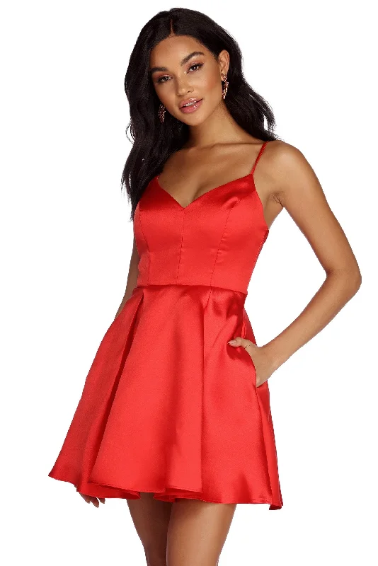 Jenny Formal Satin Party Dress Square Neckline Feminine