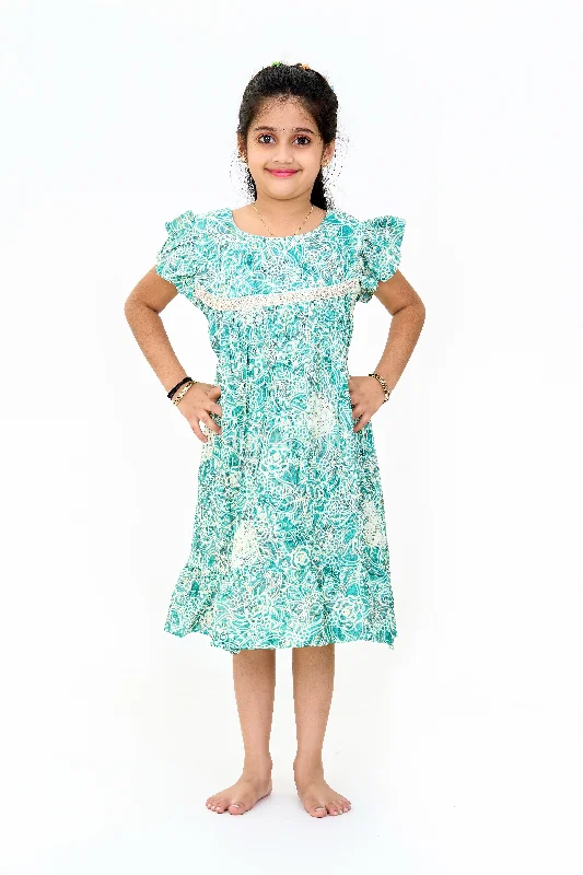 Stylish Girls Cotton One Piece Dress with Floral Print and Ruffle Hemline Tunics Practical easy-care Stylish Girls Cotton One Piece Dress with Floral Print and Ruffle Hemline Tunics Practical easy-care