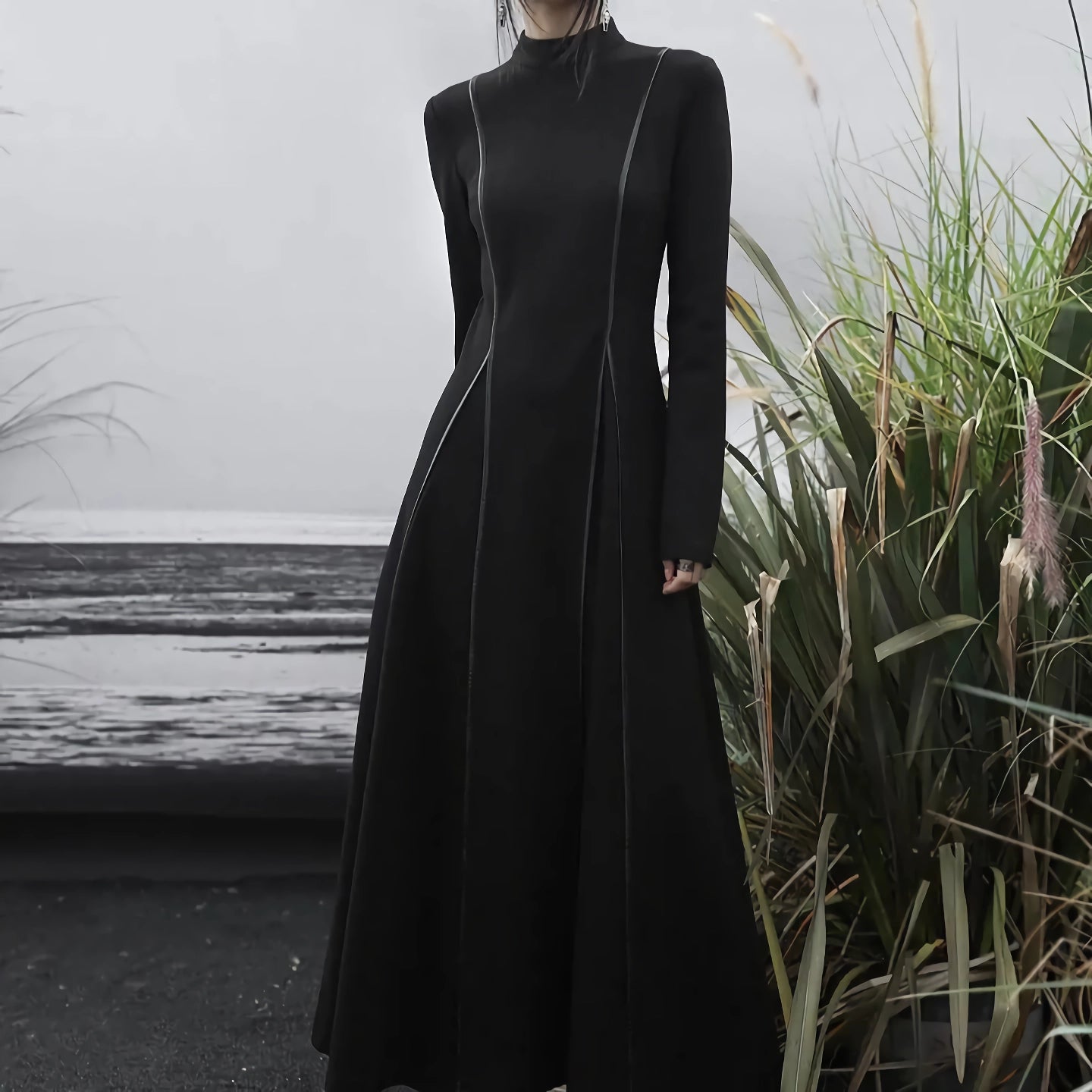 Elegant French Knit Dress with Stand-Up Collar for a Slimming Fit Elegant Long Evening