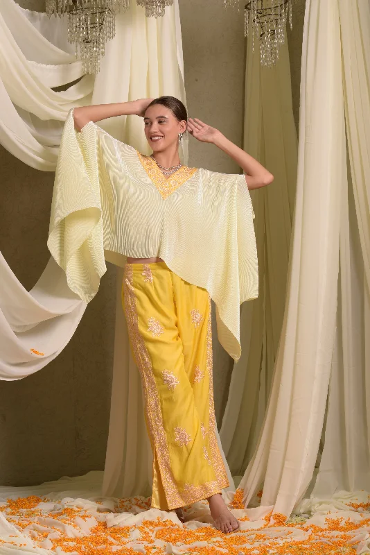 Reyna Gara Glazed Embroidered Pleated V- Neck Cape Coordinated with Straight Pants - Yellow Trendy Velvet Pants Reyna Gara Glazed Embroidered Pleated V- Neck Cape Coordinated with Straight Pants - Yellow Trendy Velvet Pants