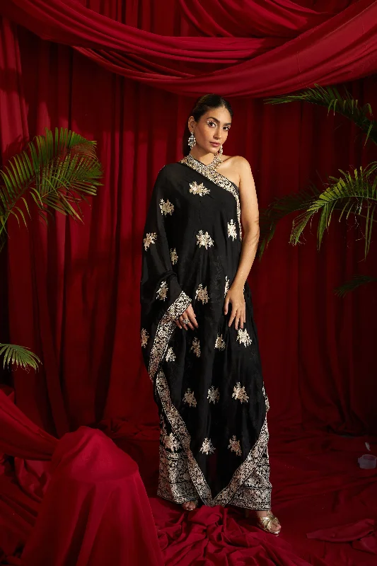 Reyna Gara Glazed Cape With Coordinated Pants- Black Comfortable Fleece Pants