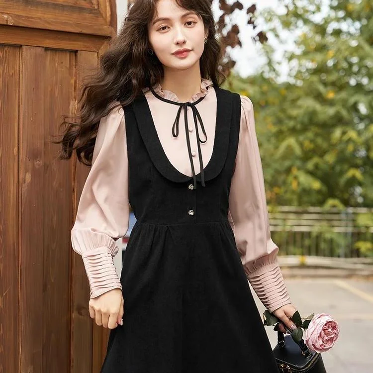 Elegant French Vintage A-Line Strap Dress for Autumn Tunics Ceremony elegant