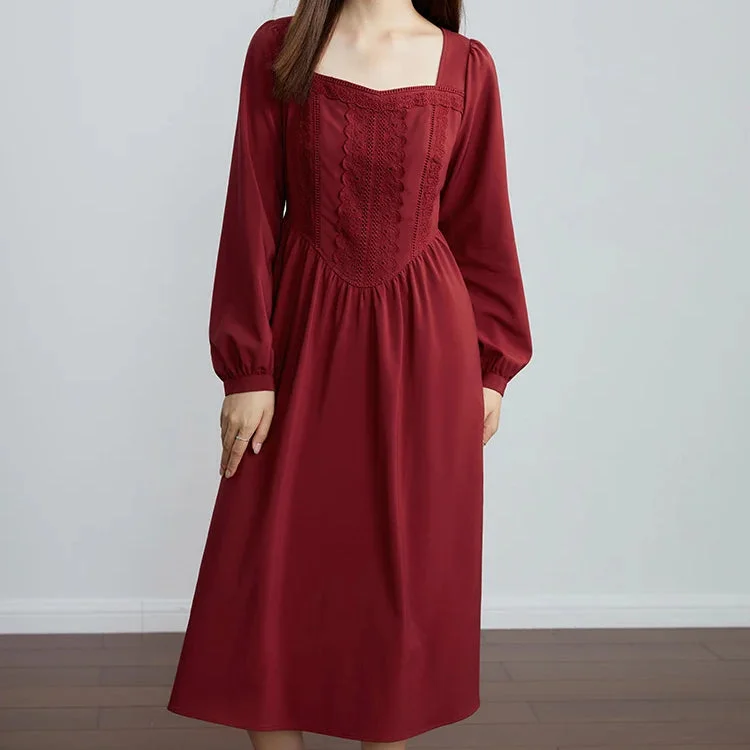 Retro Red Long Sleeve Square Neck Dress with Lace Decoration Turtleneck Neckline Stylish