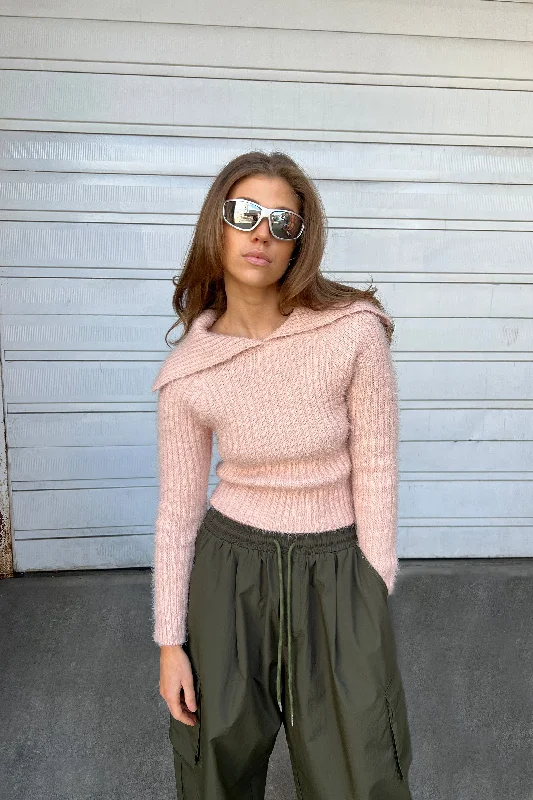 EXTENDED COLLAR KNIT SWEATER Chenille Fabric Brocade Fabric Lace Fabric