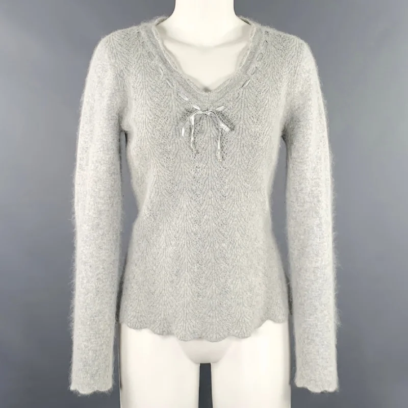 LUCY & LAUREL Size M Grey Nylon Blend Ribbon Trim V-Neck Sweater Solid Print Embellished LUCY & LAUREL Size M Grey Nylon Blend Ribbon Trim V-Neck Sweater Solid Print Embellished