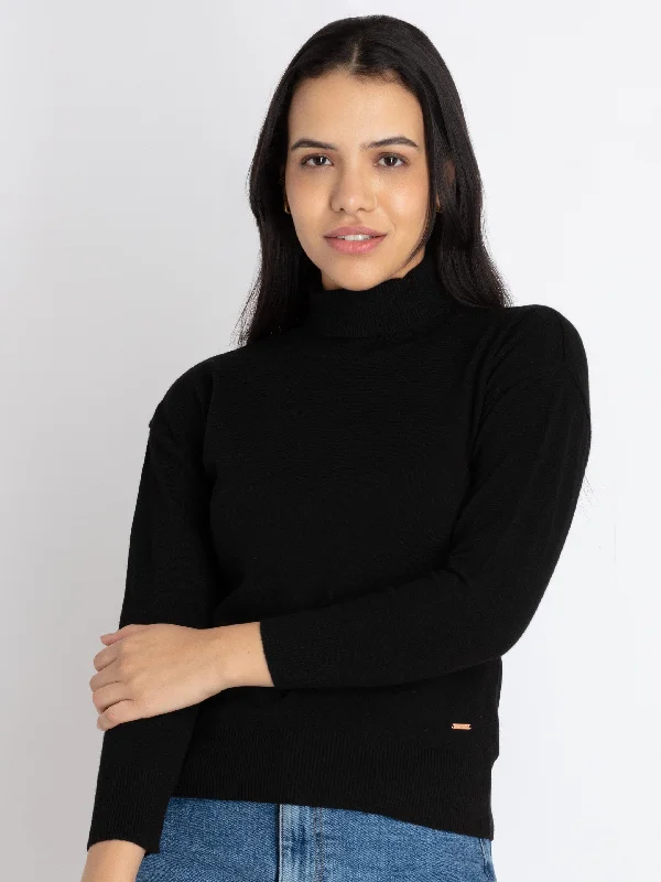 Womens Solid Turtle Neck  Sweater Stylish Fashionable Trendy
