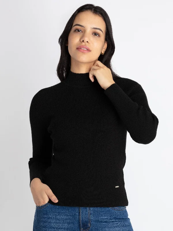 Womens Solid Turtle Neck Sweater Elegant Classic Vintage
