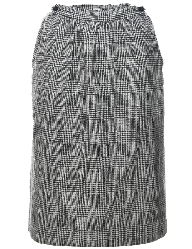 Dogtooth Skirt - S lace skirt romantic