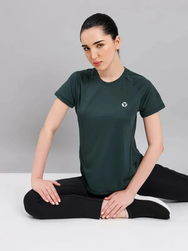 Women Solid Slim Fit Crew Neck T-shirt with TECHNO COOL+