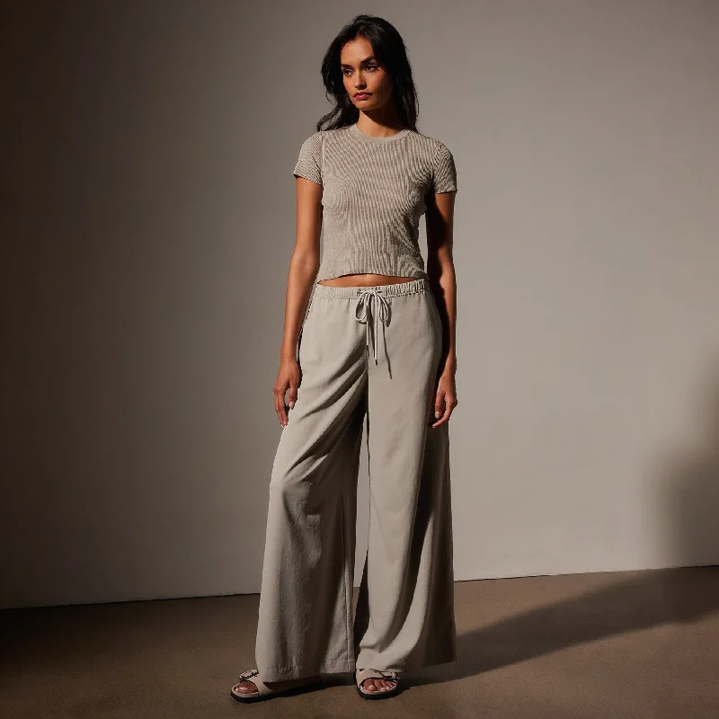 Lightweight Matte Sateen Wide Leg Pant - Mineral