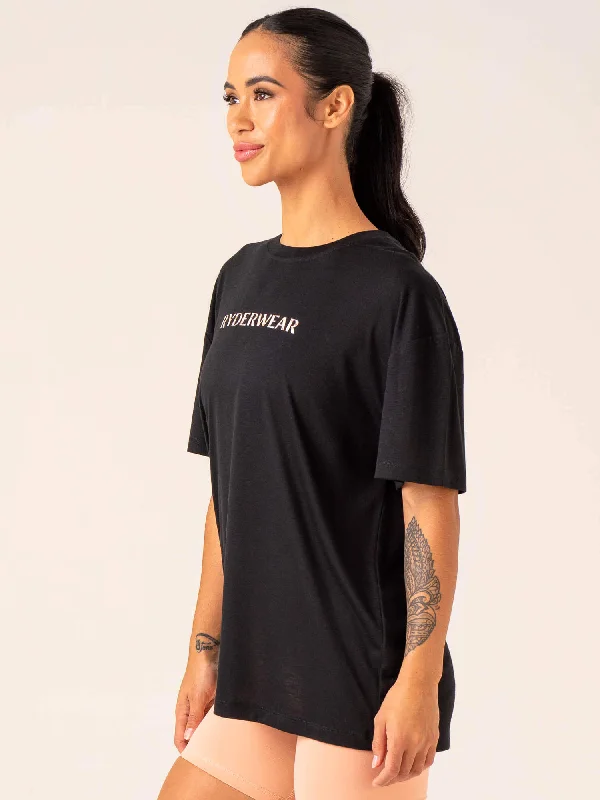 Unstoppable Oversized T-Shirt - Black