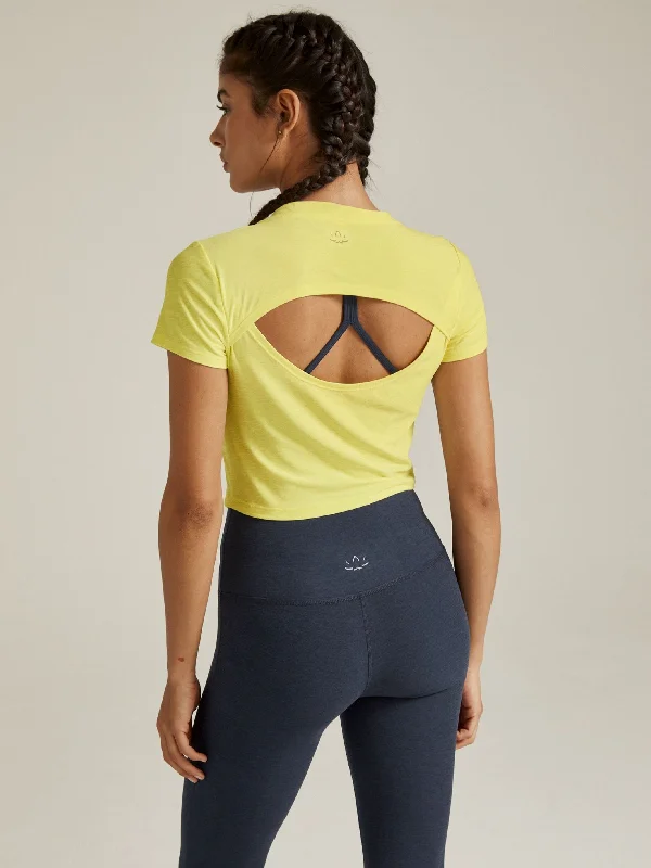 Beyond Yoga Featherweight Perspective Cropped Tee